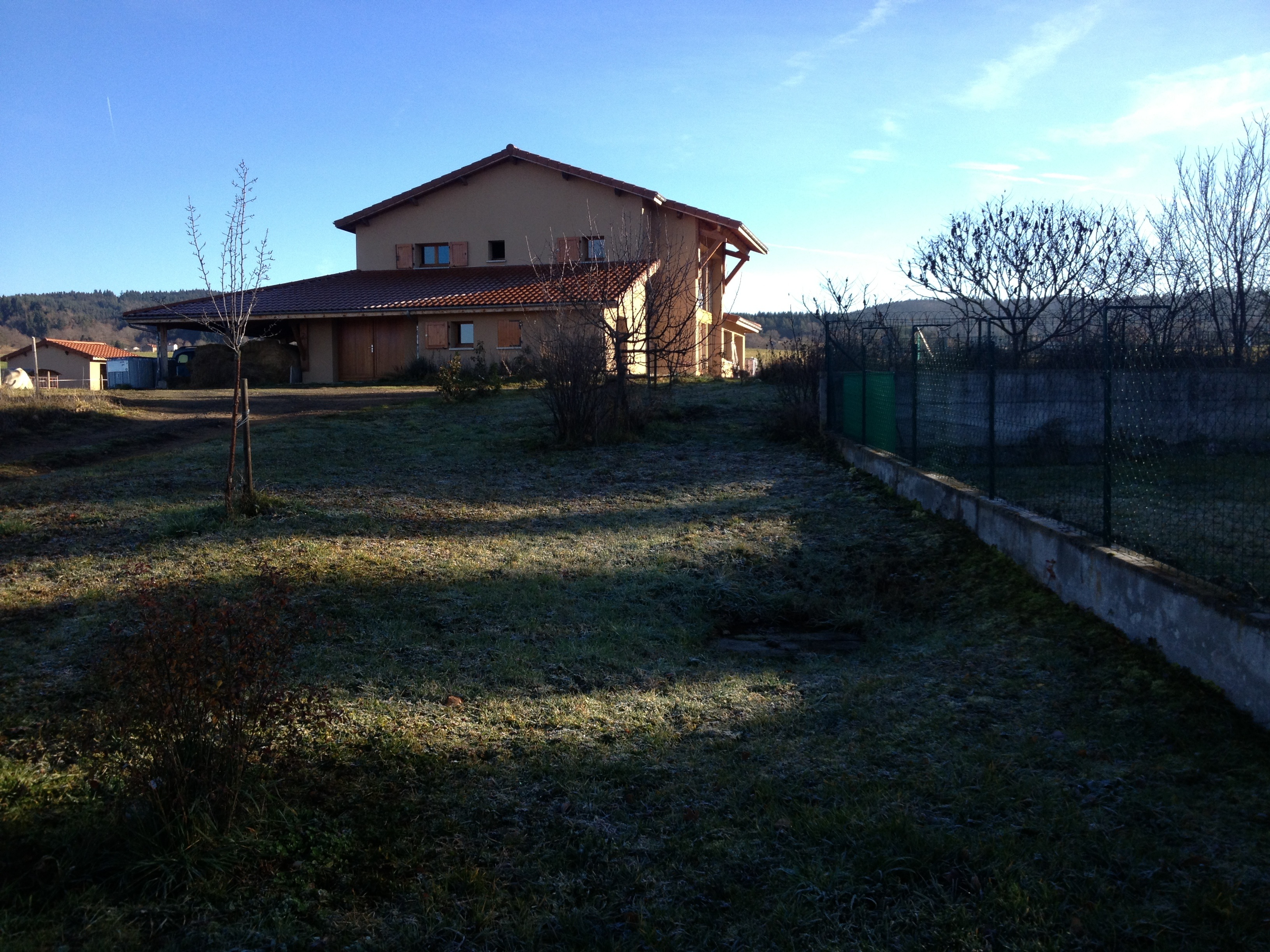 Maison en brique monomur à Chassagne