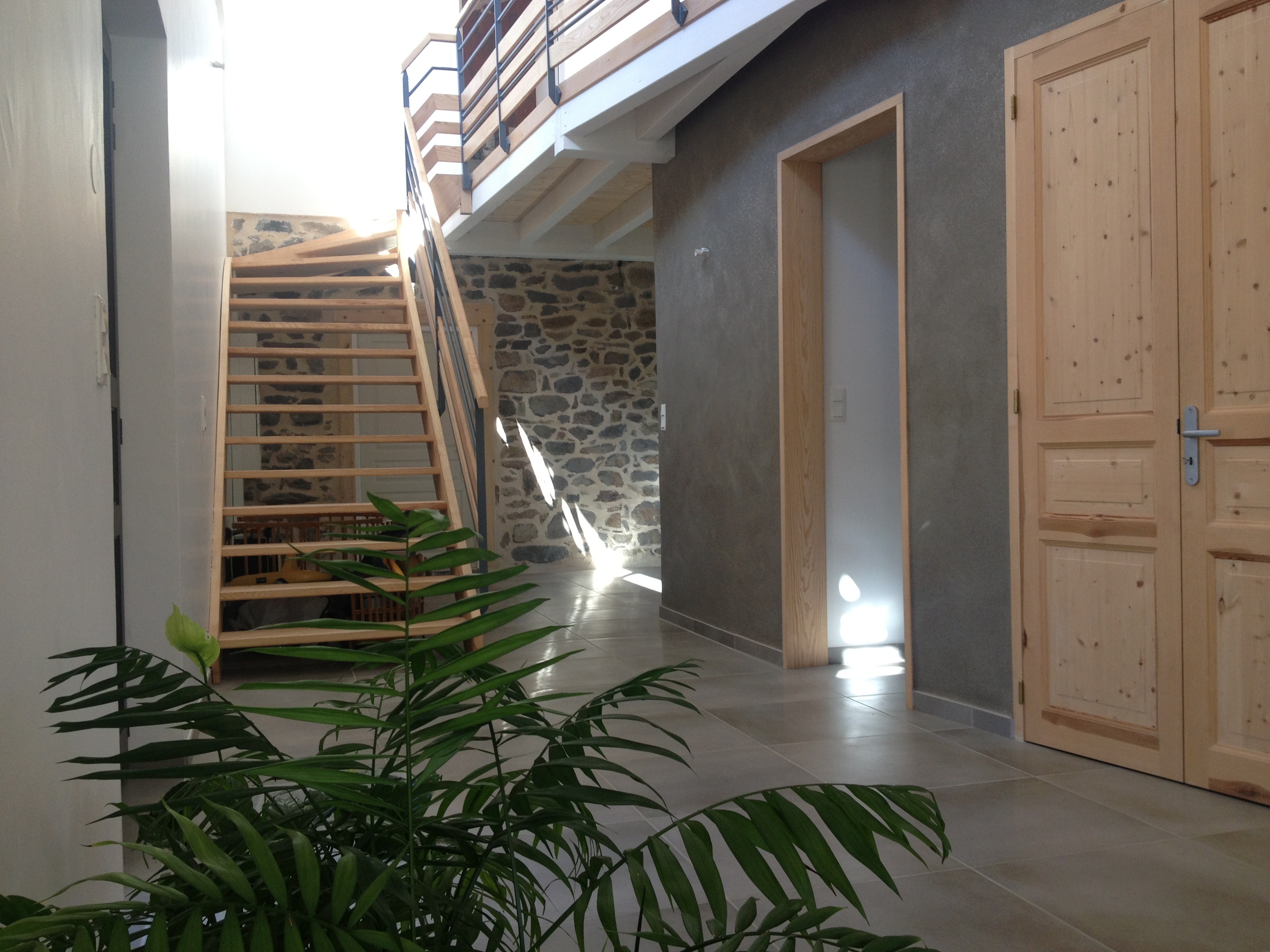 Maison moderne et performante en béton cellulaire à Ally