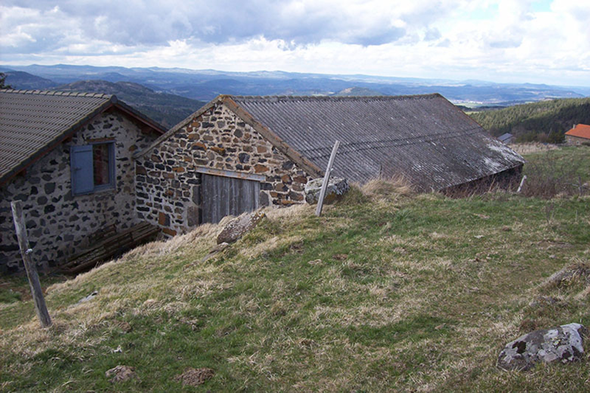 Rénovation d&#039;une maison en pierre à Saint Front