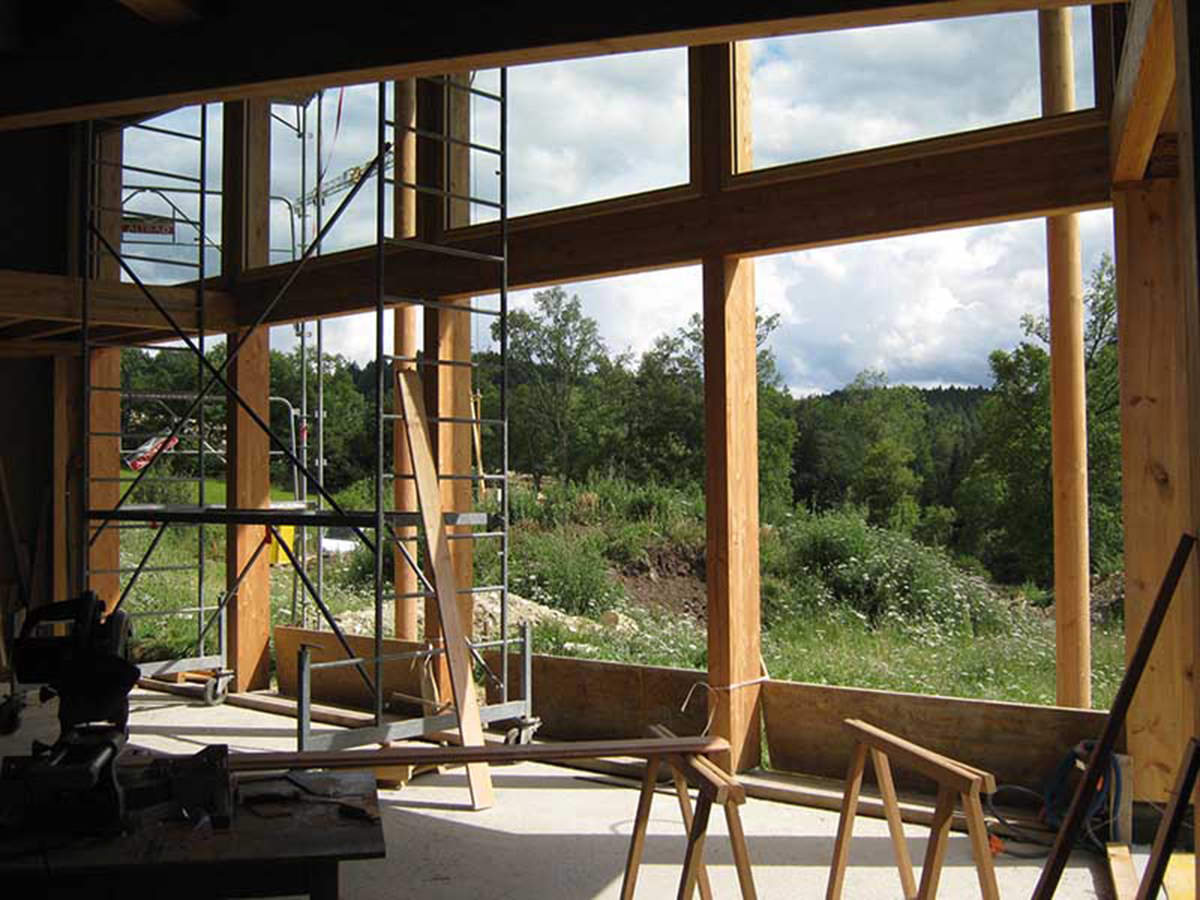 Maison en paille et bois à Saint Etienne Lardeyrol