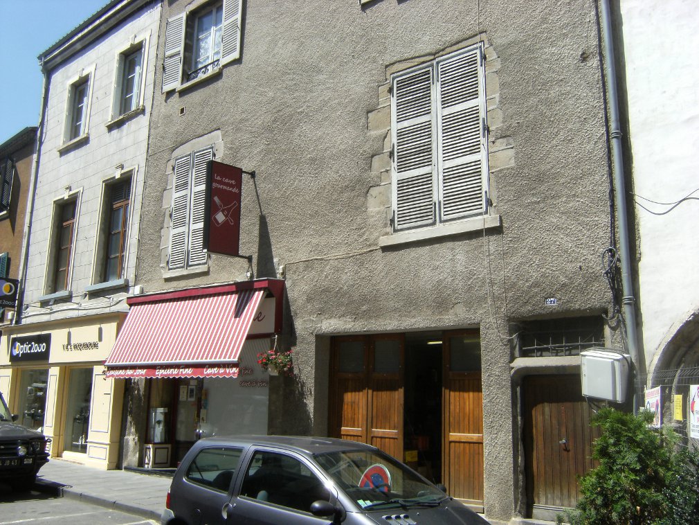 Rénovation d&#039;un restaurant en pierre à Brioude