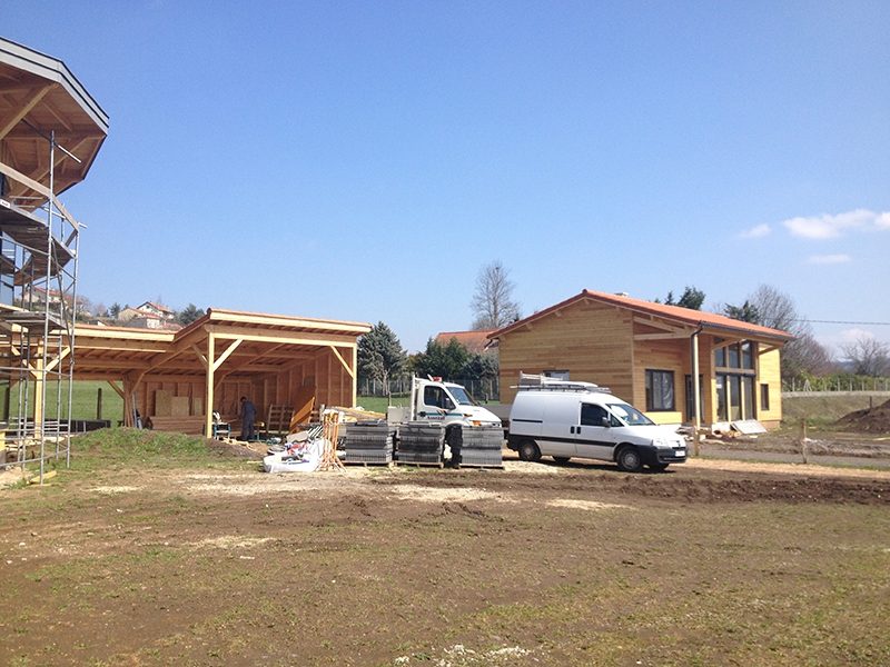 Maison en bois à Coubon