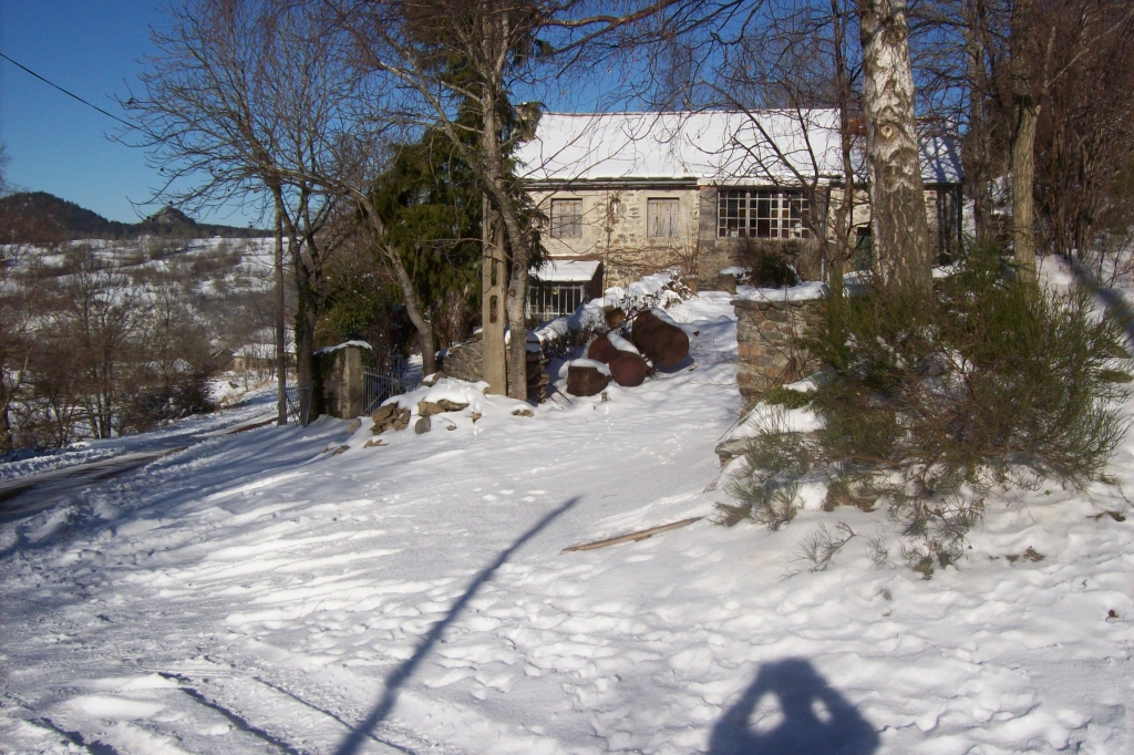 Rénovation d&#039;une maison en pierre à Queyrières