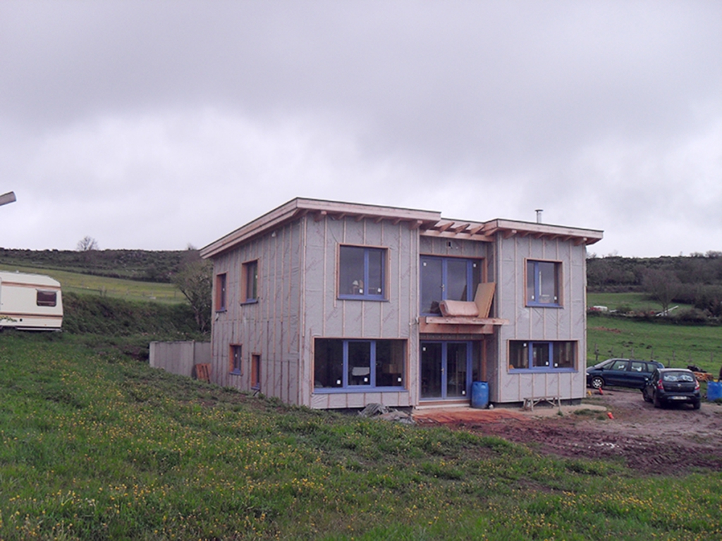 Maison en bois à Laussonne