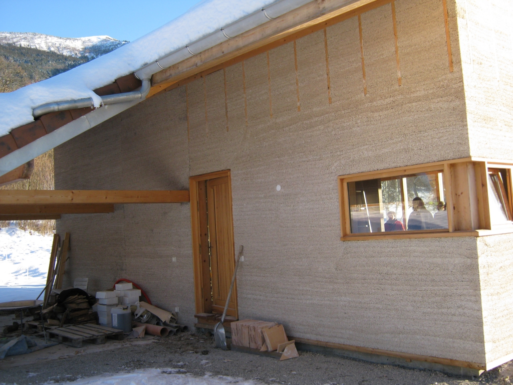 Visite de réalisations en chaux/chanvre en Savoie