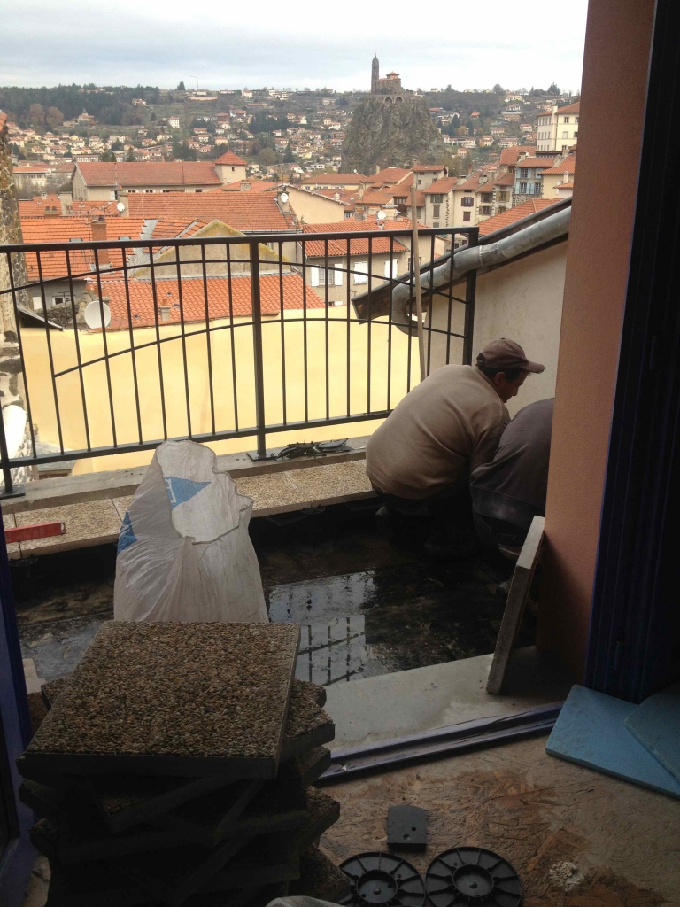 Chantier &quot;l&#039;immeuble des 3 horloges&quot; au Puy-en-Velay