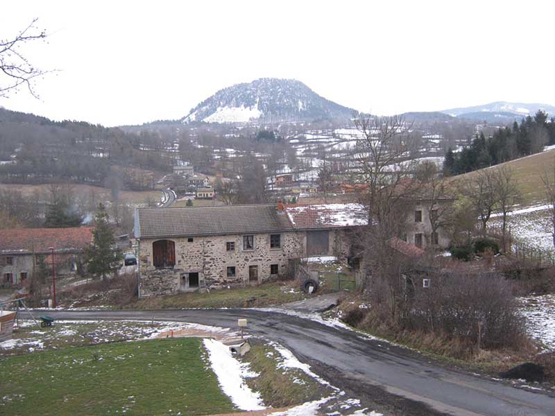 Maison dans les sucs du Meygal en Haute-Loire