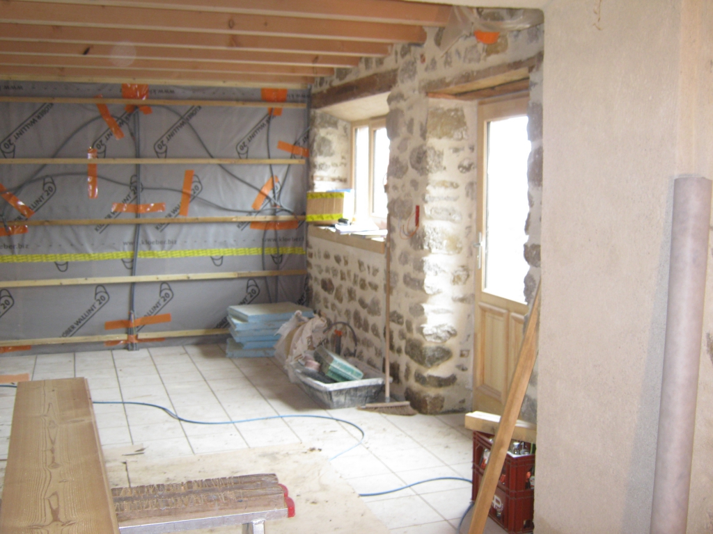 Rénovation d&#039;une maison en pierre à Vorey
