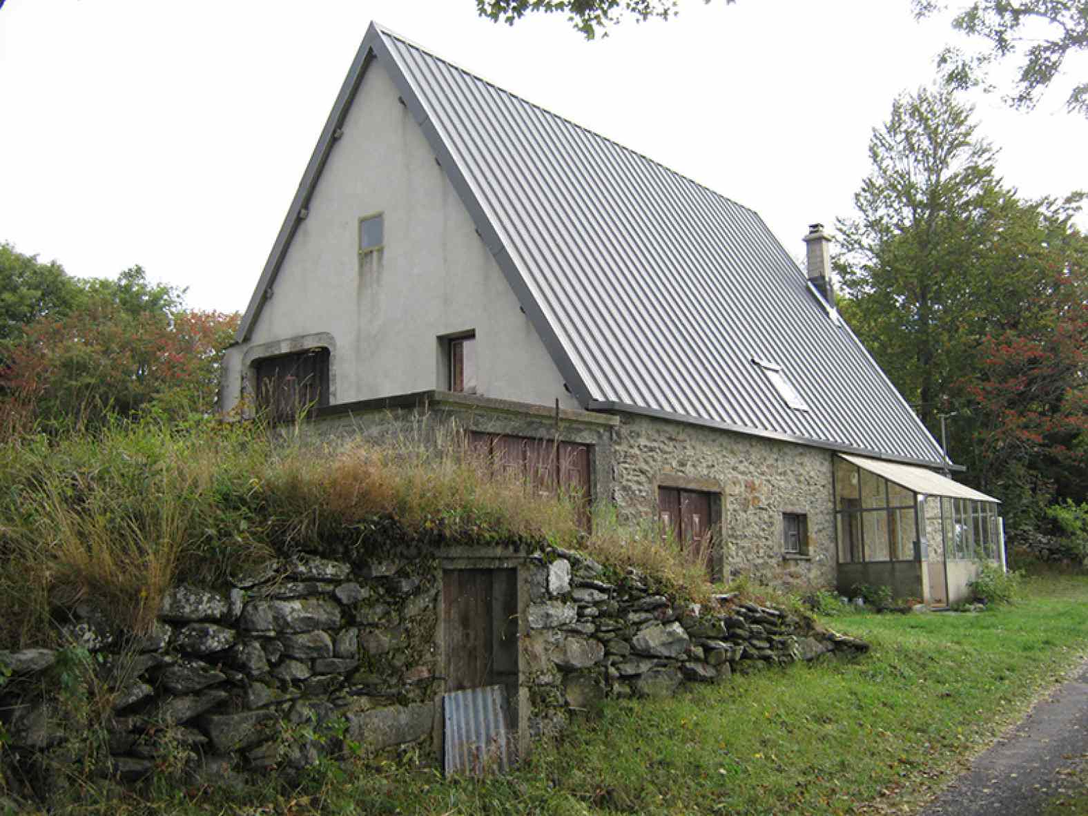 Rénovation d'une maison en pierre à Sainte Eulalie - Premier chantier HES-mix