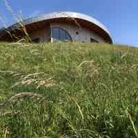 L'architecture d'un terrier bioclimatique apporte un confort remarquable été comme hiver