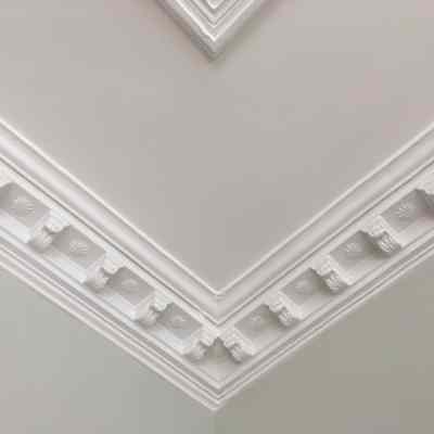 Détails décoratifs de style haussmannien